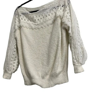 Beautiful Soft Viscose Sweater w/ Faux lace on neck & sleeves. Estimated Large.